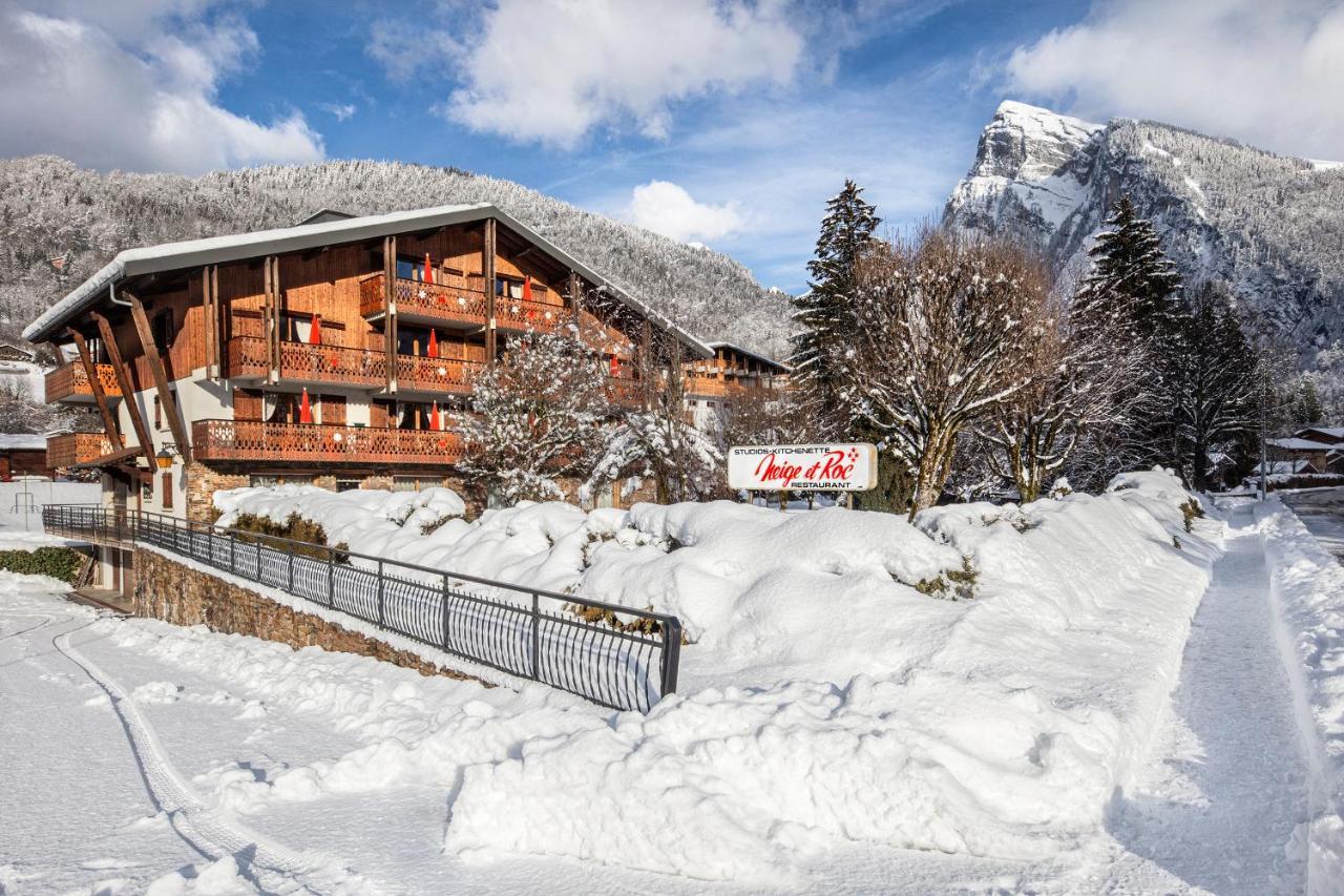 Chalet-Hôtel Neige et Roc, The Originals Relais  Samoëns Buitenkant foto