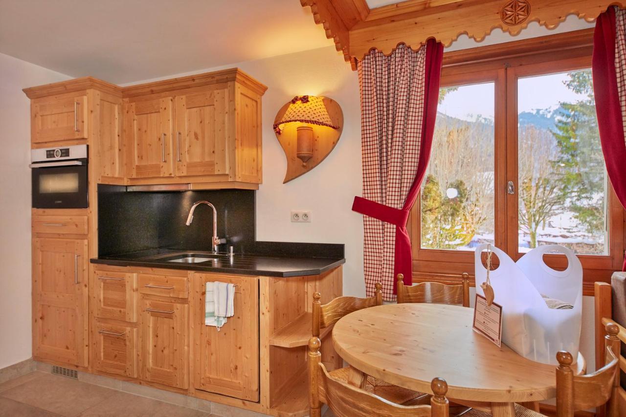Chalet-Hôtel Neige et Roc, The Originals Relais  Samoëns Buitenkant foto