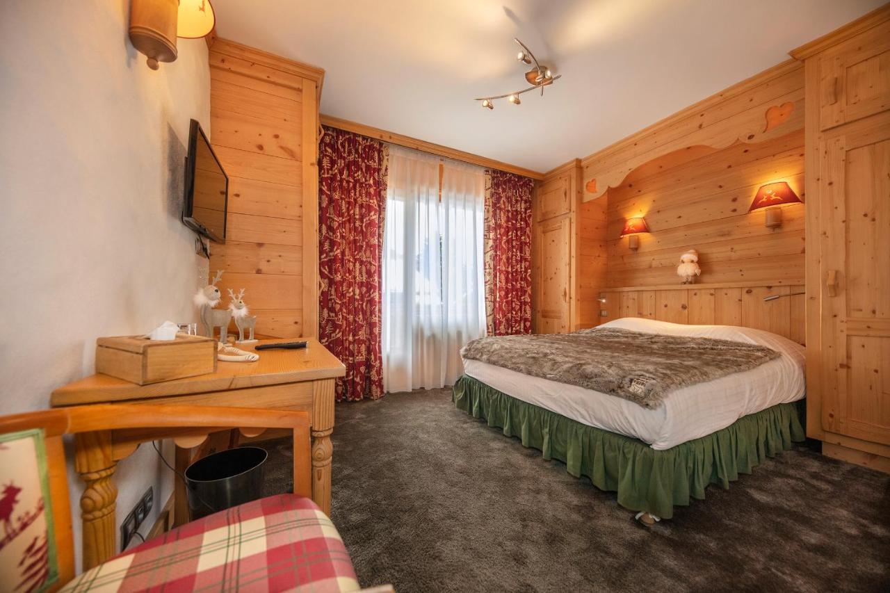Chalet-Hôtel Neige et Roc, The Originals Relais  Samoëns Buitenkant foto