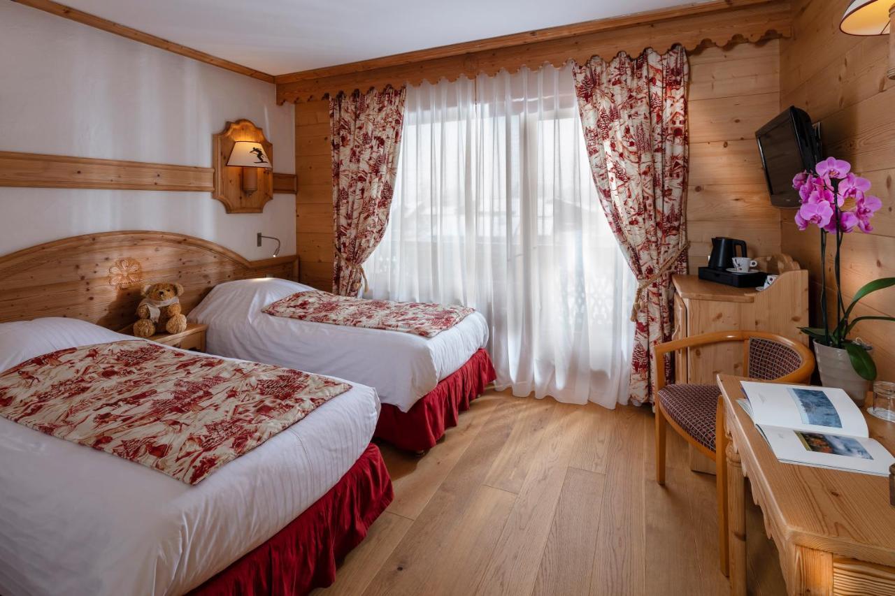 Chalet-Hôtel Neige et Roc, The Originals Relais  Samoëns Buitenkant foto