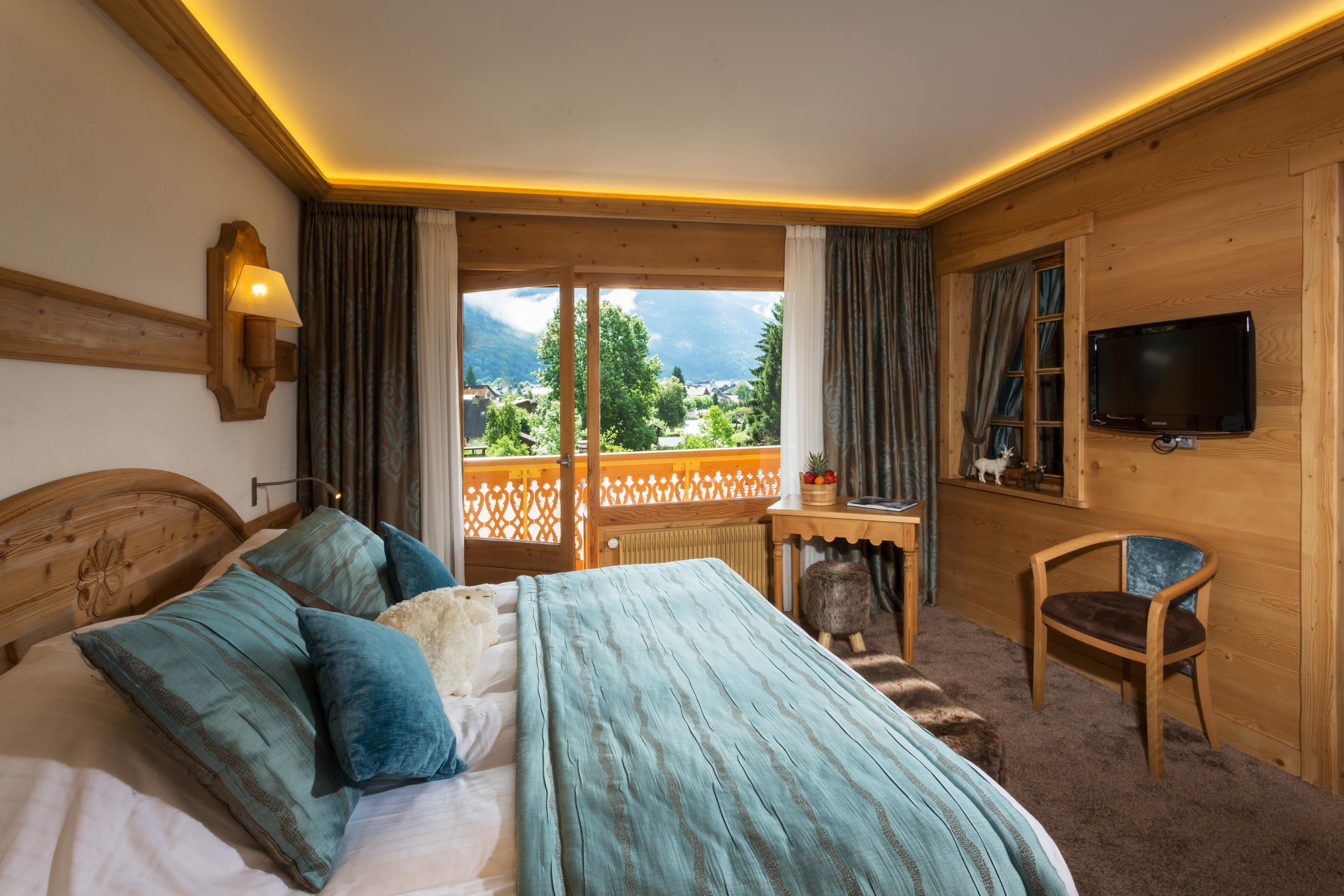 Chalet-Hôtel Neige et Roc, The Originals Relais  Samoëns Buitenkant foto