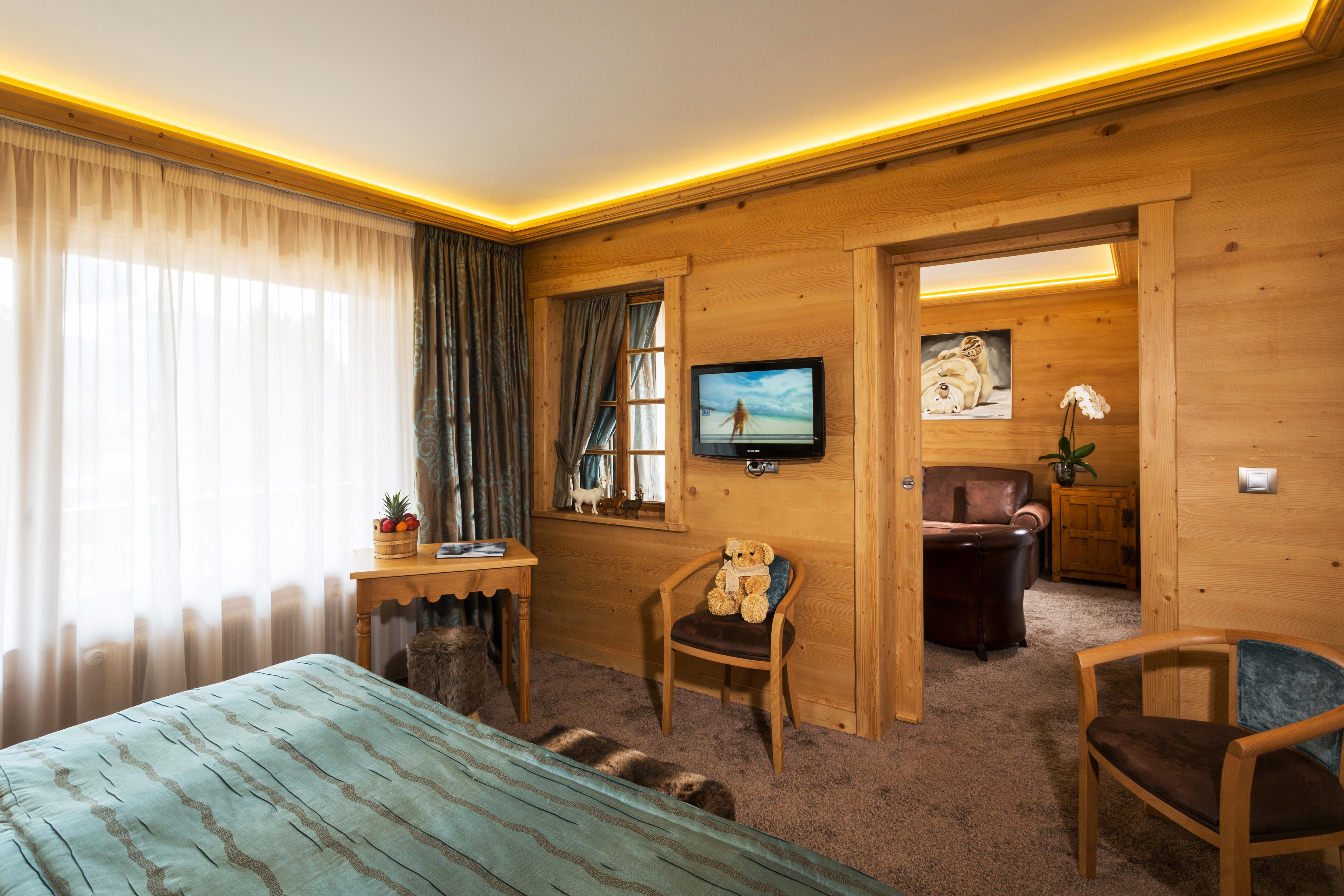 Chalet-Hôtel Neige et Roc, The Originals Relais  Samoëns Buitenkant foto