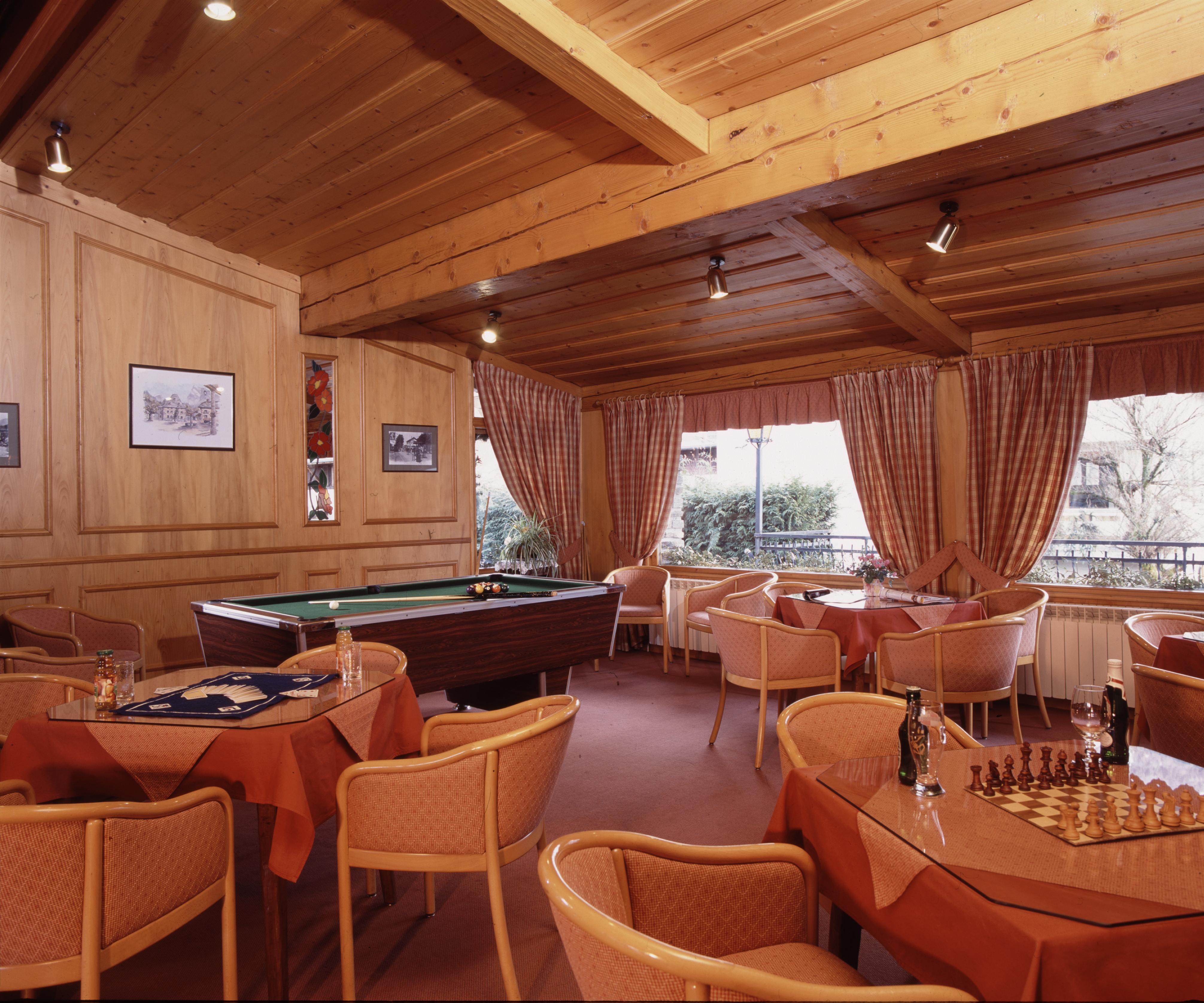 Chalet-Hôtel Neige et Roc, The Originals Relais  Samoëns Buitenkant foto